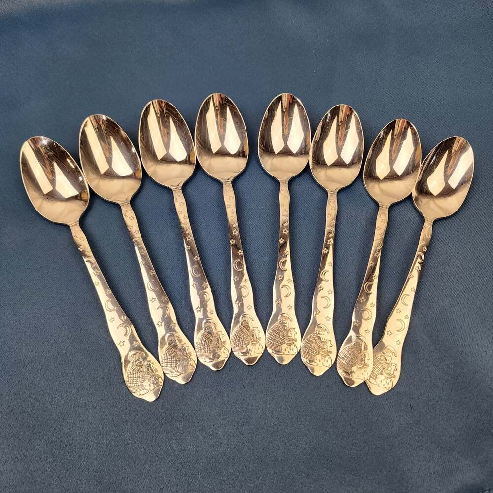 Debbie Mumm Sakura Flatware Silverware Magic of Santa (8) 7.5" Tablespoons Moons